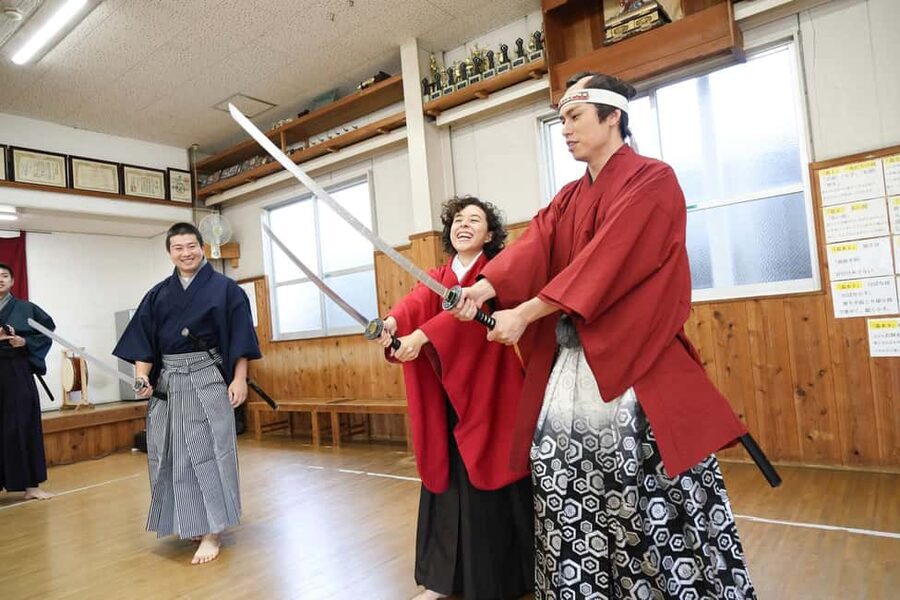 Kyoto: Samurai Sword & Kimono Action Filming Experience - Filming your own samurai action scene