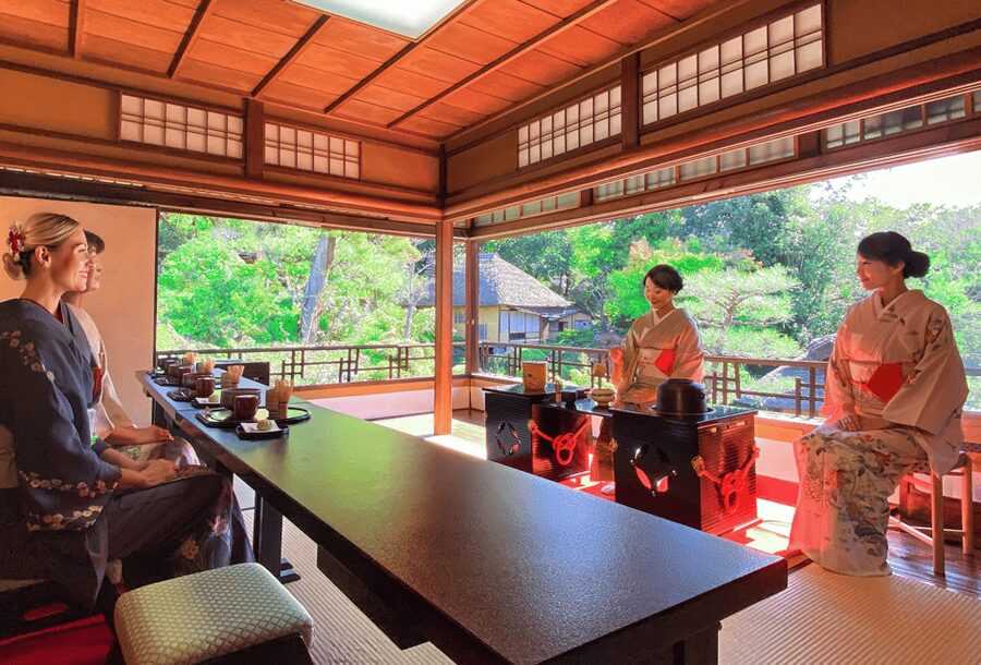 Kyoto: Tea Ceremony in a Traditional Tea House in Kiyomizu - A short introduction to 500 years of tea tradition