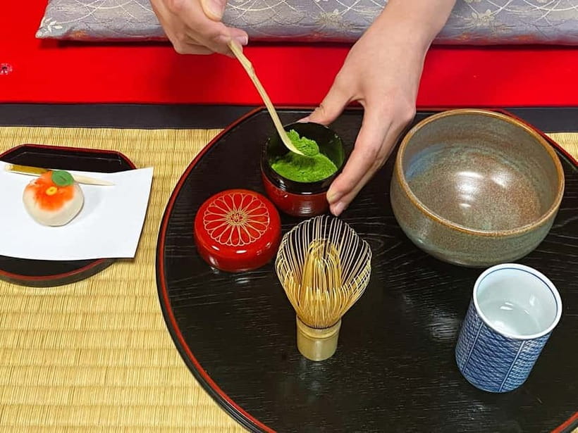Kyoto: Tea Ceremony in a Traditional Tea House in Kiyomizu - A small group makes the lesson easier