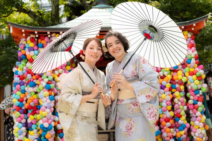 Kyoto: Traditional Kimono Rental - Service, languages, and the practical experience