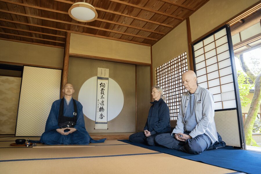 Kyoto: Zen Meditation at a Private Temple with a Monk - Learning what Zazen asks of you