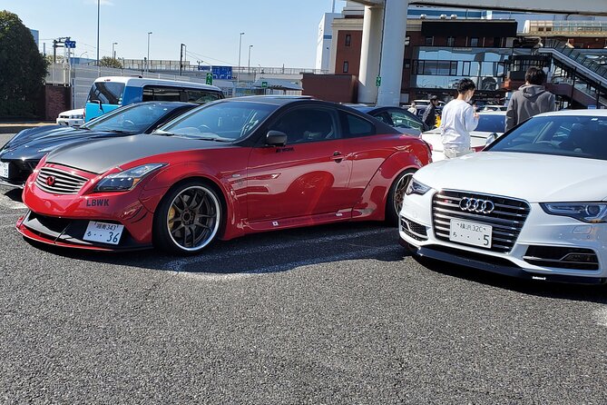 Luxury van Ride to famous car meet up spot Daikoku - Is $72.67 a fair price?