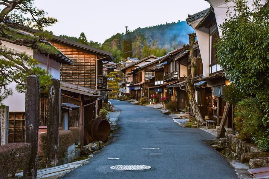 Magome-juku, Tsumago-juku & Ena-kyo 1d Bus Tour from Nagoya - Enakyo Observatory and the thirty-minute view