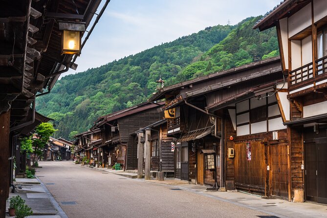 Magome & Tsumago Nakasendo Trail Day Hike with Government-Licensed Guide - Key points at a glance
