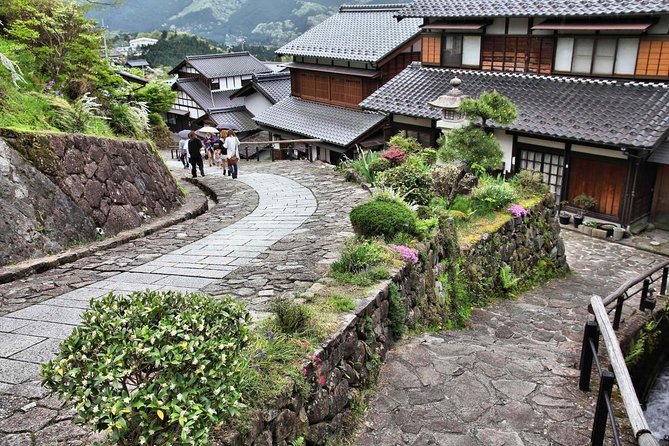 Magome & Tsumago Nakasendo Trail Day Hike with Government-Licensed Guide - Who will enjoy this hike most