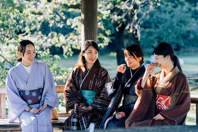 Matcha Kimono Tea Ceremony in Tokyo - Learning how matcha differs from other tea