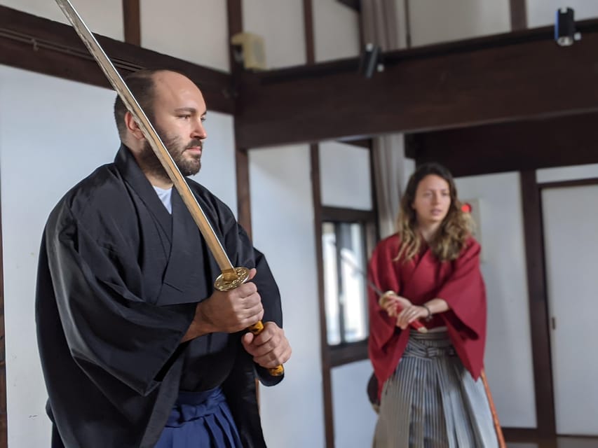 Matsumoto Castle Tour & Samurai Experience - Who should book this Matsumoto experience