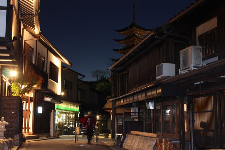 Miyajima: Private Rickshaw Tour to Itsukushima Shrine - The Guides Make The Difference