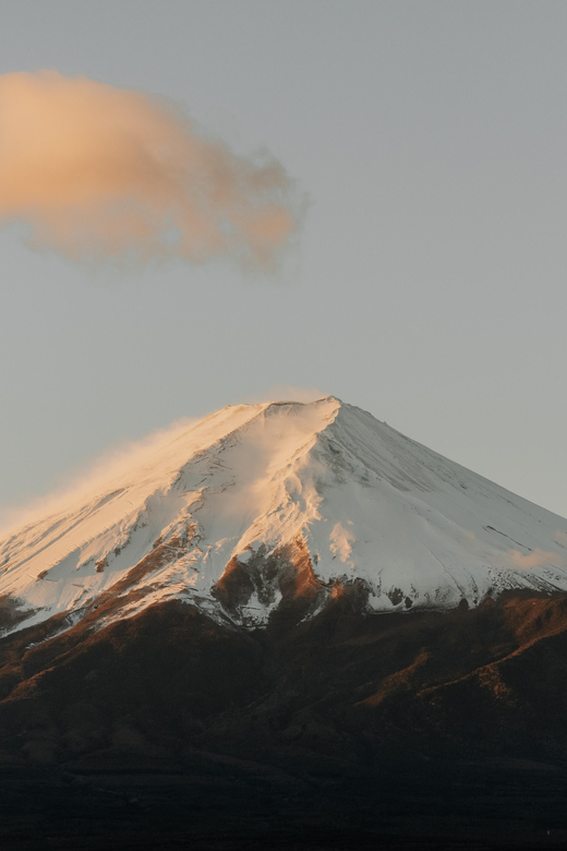 Mount Fuji: Customizable Private Tour By Car With Pickup - Oshino Hakkai and the taste of mountain water