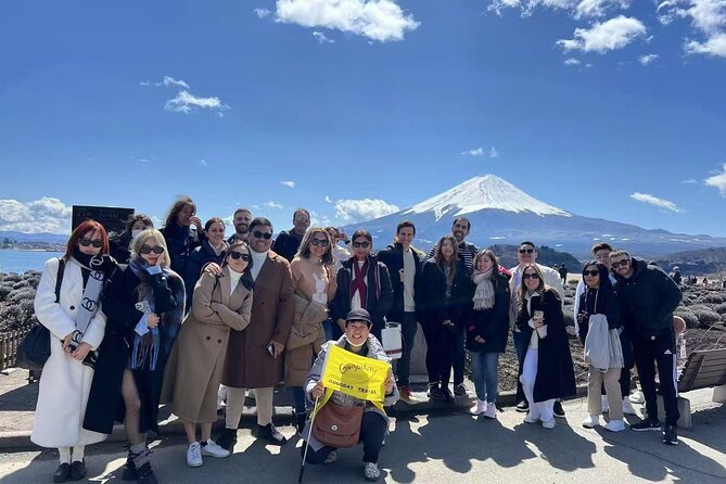 Mt. Fuji 5th, Oshino Hakkai, Onsen Full-Day Trip From Tokyo - The Big Choice: Konohananoyu Onsen or Gotemba Outlets