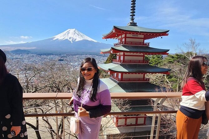 Mt. Fuji Day Trip from Tokyo with English Speaking Driver Guide - Narusawa Ice Cave and Fugaku Wind Cave