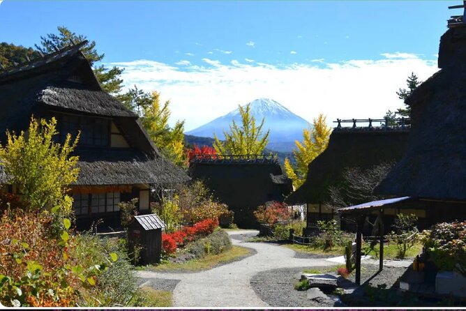 Mt Fuji Exclusive Tour with Private Car English Guide - Lake Kawaguchiko: the day’s central view