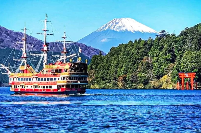 Mt.Fuji Hakone Day Tour With Lake Ashi Cruise, FREE Ropeway - Lake Ashi by Hakone Pirate Ship
