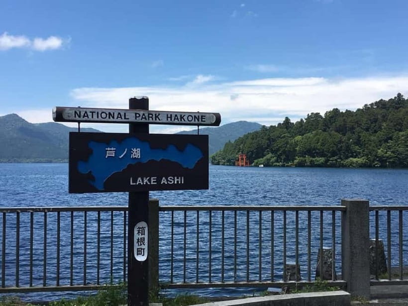Mt Fuji Hakone/Enoshima Tour:Optional Ropeway/Lake Ashi Boat - What this $53 day trip really offers