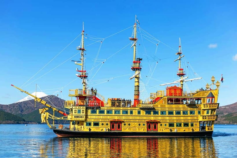 Mt Fuji Hakone/Enoshima Tour:Optional Ropeway/Lake Ashi Boat - Enoshima brings shrines, food, and local color