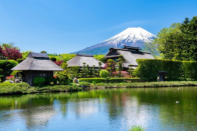 Mt Fuji Private Tour with English Speaking Driver - Oshino Hakkai’s clear ponds