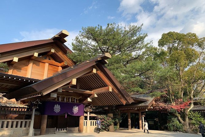 Nagoya Half-day Private Custom Tour with National Licensed Guide - Tokugawa Garden and the Tokugawa Art Museum