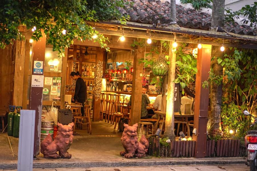 Naha Bar Hopping Tour in Okinawa - First stop: Okinawa beer, local dishes, and habu-shu