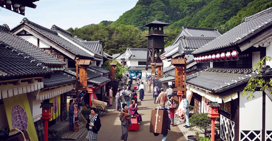 Nikko: Edo Wonderland Edomura Cultural Theme Park Ticket - Entering an Edo town near Nikko