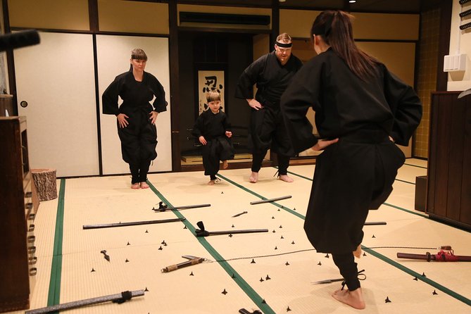 Ninja 1-hour Hands-on Lesson by Japanese master in Kyoto -Entry - Sword training with a Japanese sensei