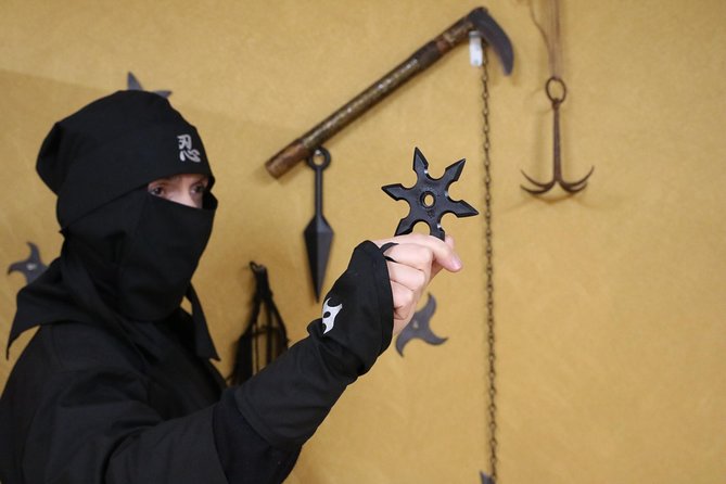 Ninja Experience (Family Friendly) at Samurai Ninja Museum KYOTO - Costumes, photos, and the samurai change