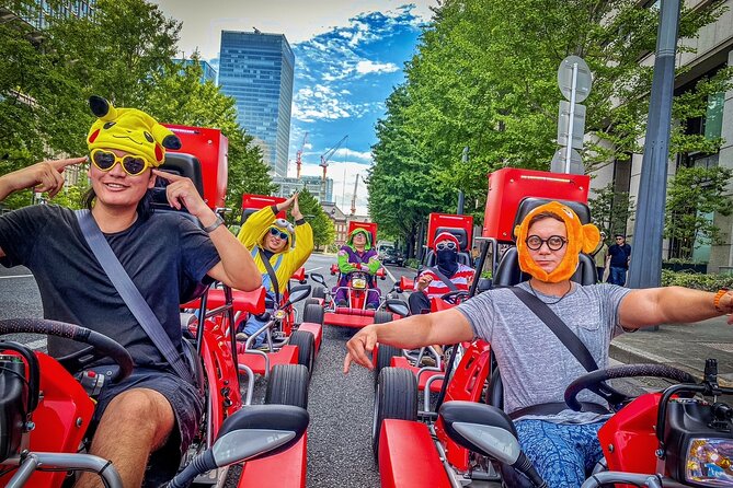 Official Street Go-Kart Tour - Akihabara - What the guide adds to the experience