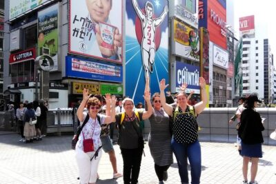 Osaka 4hr Private Tour with Government-Licensed Guide