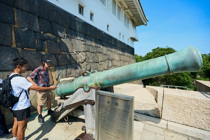 Osaka Castle Walking Tour and Castle Tower Admission - Inside the main keep and up to the city view