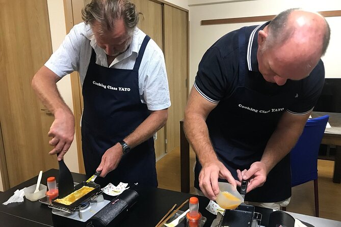 Osaka Cooking Class: Okonomiyaki &Japanese cuisines experience - Miso soup starts with small details
