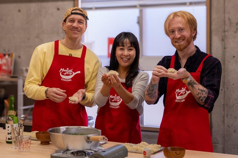 Osaka: Cooking Class & Sake Tasting with Local Market Visit - Why this Osaka food class feels different