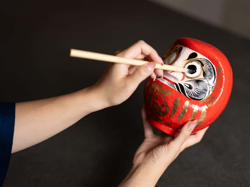 Osaka Daruma Workshop — Paint Your Own Good-Luck Daruma - Key points at a glance