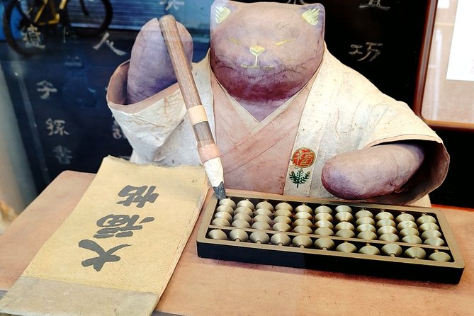 Osaka Dotonbori Daytime Food Tour - Four food stops, one drink, and a Japanese dessert