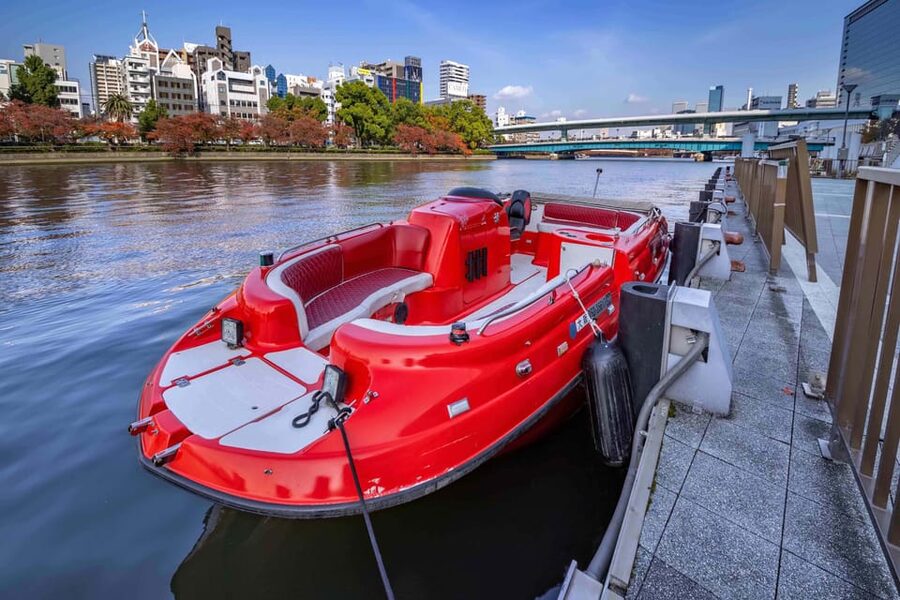 Osaka: Dotonbori's Bridges 20-Minute Cruise - What the $12 price really buys you