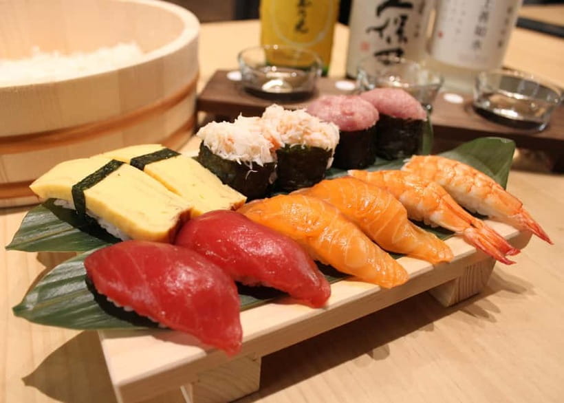 Osaka Dotonbori: Sushi Making Experience - Key points at a glance