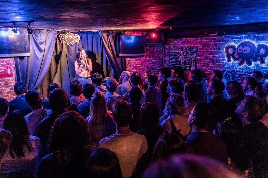 Osaka: English Stand Up Comedy Show at Osaka Comedy Club - English comedy with a Japanese point of view