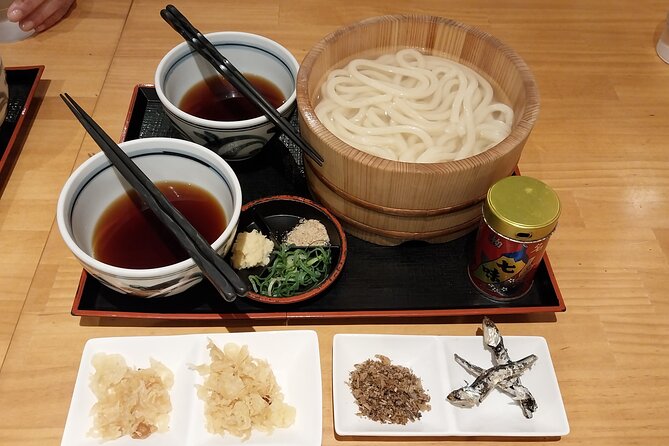 Osaka Food Tour with 10 Classic Japanese Tastings & Drinks - Key points to know before booking