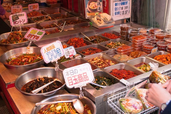 Osaka Highlights: 4-Hour Walking Tour with Castle - Dotonbori: famous neon, better side streets