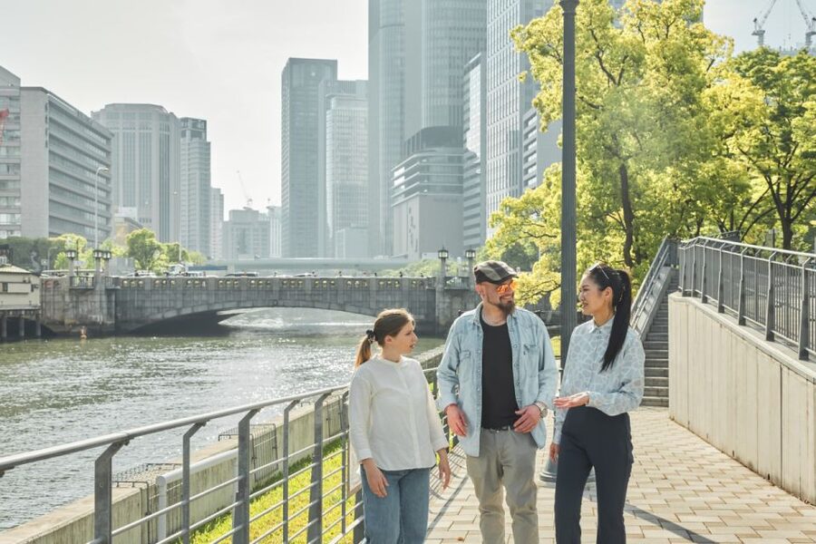Osaka: Highlights & Hidden Gems Private Walking Tour - What the guides do best