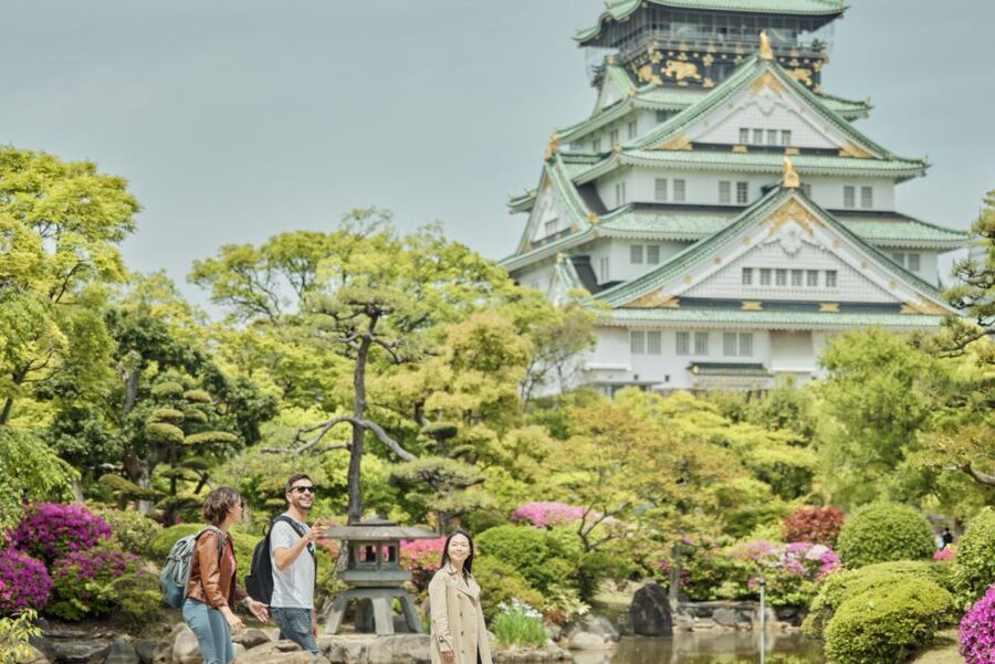 Osaka: Highlights & Hidden Gems Private Walking Tour - Namba and Kuromon Market: Osaka with an appetite