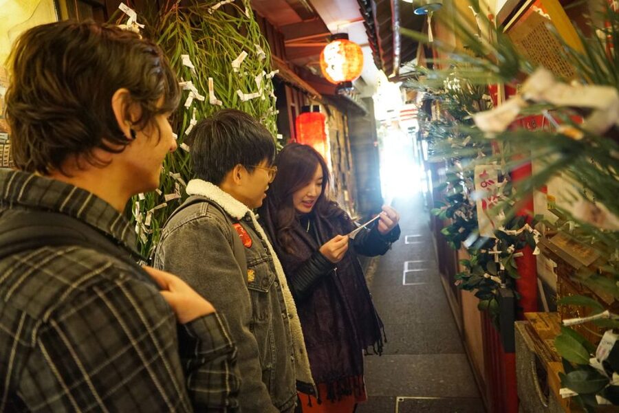 Osaka: Local Foodie Tour in Dotonbori and Shinsekai - Takoyaki and three drinks to finish