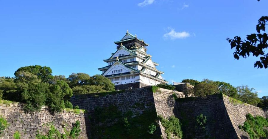 Osaka: Main Sights and Hidden Spots Guided Walking Tour - Osaka Castle Park and the story behind the walls
