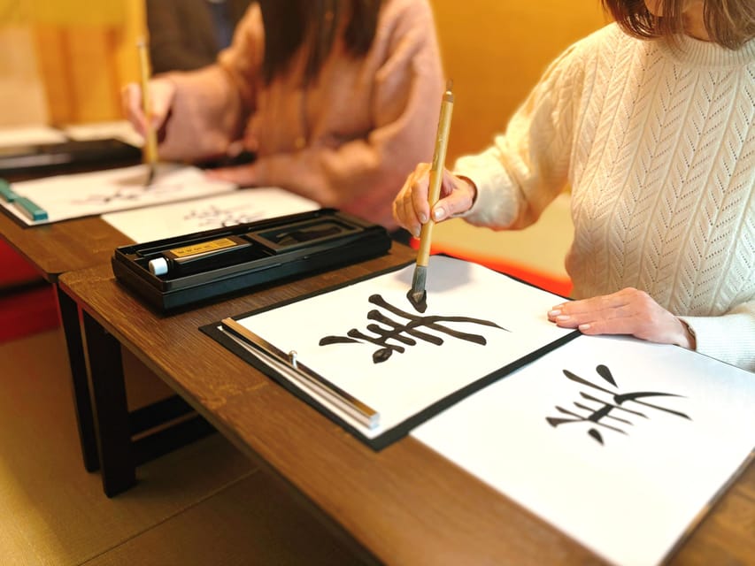 Osaka: Private Japanese Calligraphy Experience - Key details before you book