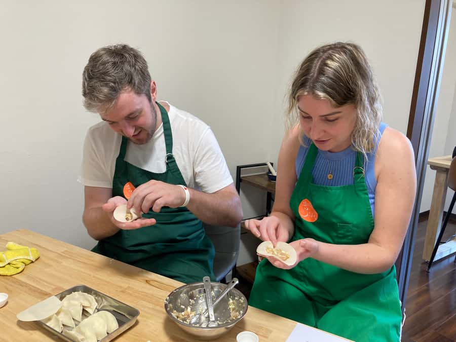 Osaka: Ramen and Gyoza Cooking Class in Dotonbori - Key points to know before booking