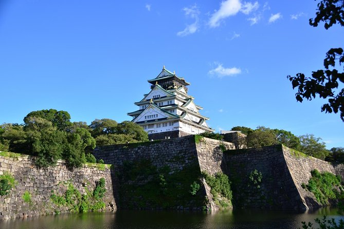 Osaka’s Best and Brightest: Private Full-Day Tour by Vehicle - Shitennoji: a quieter temple break