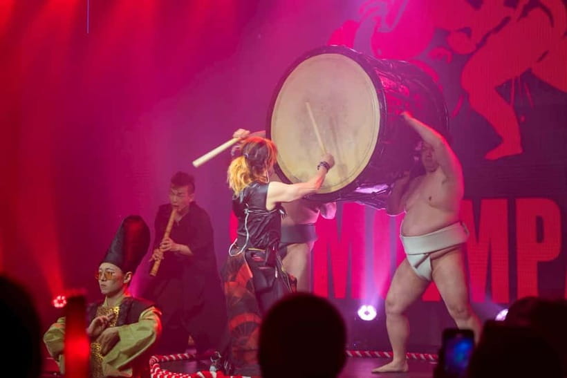 Osaka:SUMO BEATS SHOWCASE: Taiko Drum and Wagyu burger! - The main clash: real force inside a show