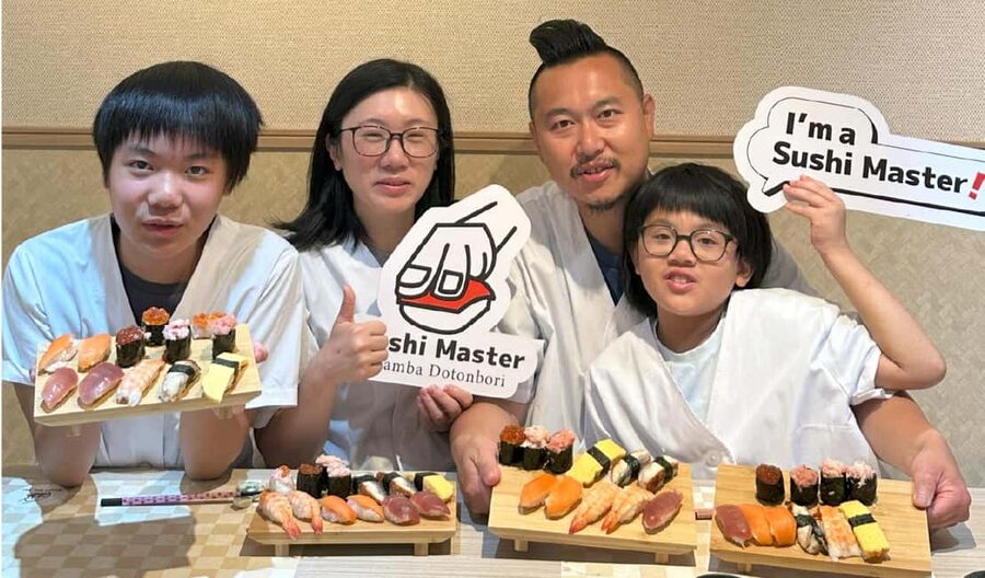 Osaka: Sushi Making in Spacious Studio (SAME-DAY OK!) - Eating Your Own Sushi, with Optional Drinks