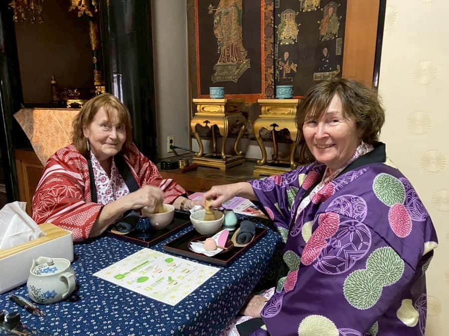Osaka Temple Cool Foot Bath & Matcha Experience〈45min〉 - The hosts make the difference