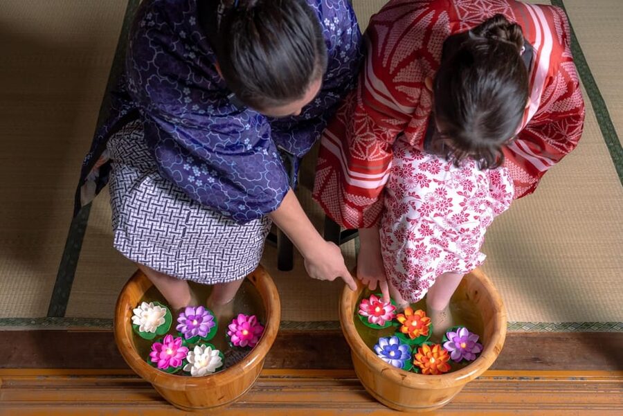Osaka Temple Head Spa &Matcha Facial – Refresh & Glow〈90min〉 - Arrival, welcome drink, and yukata change