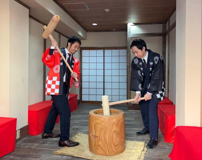 Osaka: Traditional Mochi Pounding Experience with Tasting - Why mochi pounding works so well in Osaka