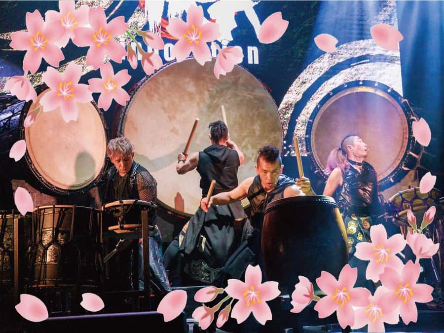 Osaka: UTAGE Japanese Taiko Live Show - The 180-centimeter drum takes center stage